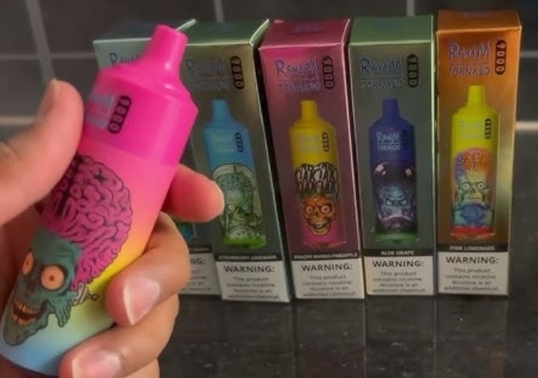RandM Tornado 9000 ile Vaping Deneyiminde Yeni Bir Boyut